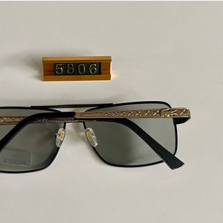 Mắt kính đổi màu 5806