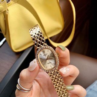 ĐỒNG HỒ NỮ THỜI TRANG RÔ LE MẶT CHỮ NHẬT MINI VIỀN HỘT