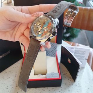 ĐỒNG HỒ NAM TRUNG CẤP TAG HEU DÂY DA MẶT CHONOGRAP