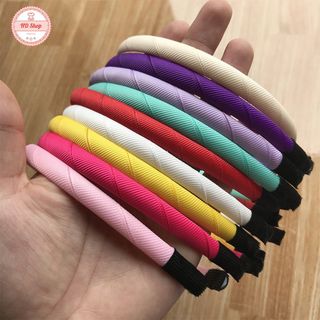 Bờm nhựa nhiều màu săc