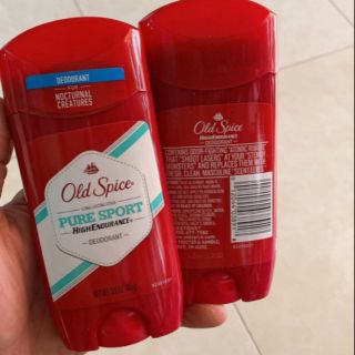 Lăn khử mùi Old Spice HighEndurane có mùi hương rất "Tây" khác biệt với các sản phẩm khử mùi đại trà trong nước.