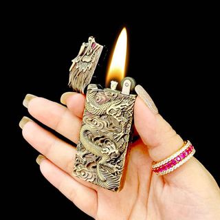 BẬT LỬA XĂNG ĐÁ HÌNH ĐẦU RỒNG - XÀI XĂNG