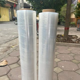 màng co PE 2.4kg ( lõi 0.5 + màng 1.9kg)