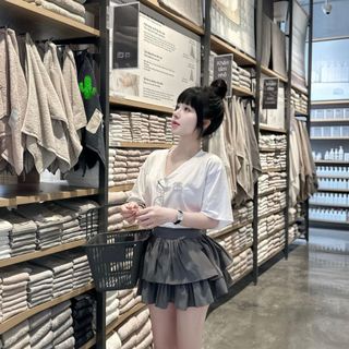 SET ÁO FORM RỘNG CỔ TIM KÈM CHÂN VÁY TẦNG