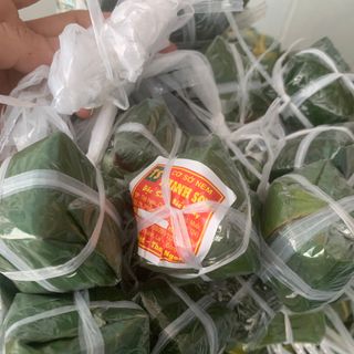 Nem lá chuối chua lai vung đồng tháp