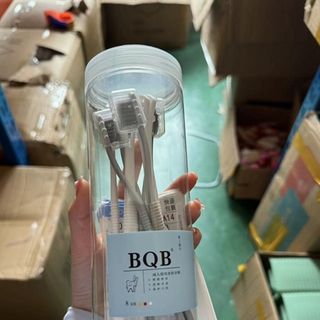 2403-A1391-HỘP 8 BÀN CHẢI ĐÁNH RĂNG (THÙNG 100)