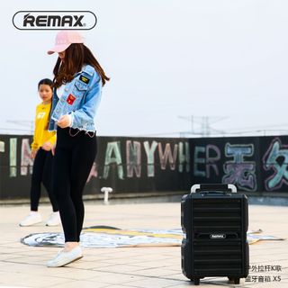 Loa Bluetooth REMAX RB-X5 kèm 2 mic hát