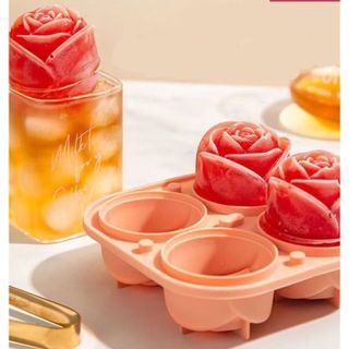 Khay làm đá viên hình hoa hồng