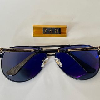 Mắt kính polaroi đen 749