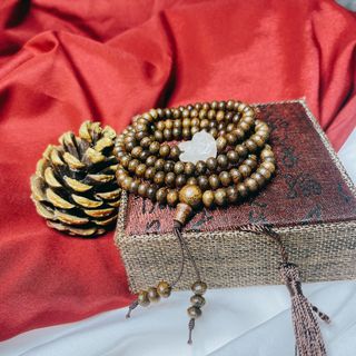 VÒNG TAY TRẦM HƯƠNG TỐC DẸT PHỐI HỒ LY NGỌC CẨM THẠCH THIÊN NHIÊN - THẮNG GIANG