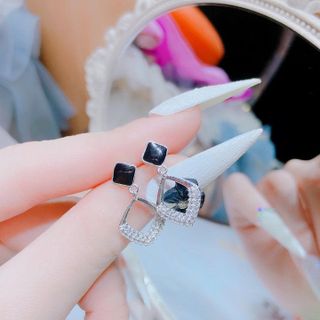 BÔNG TAI HÌNH THOI XI TĨNH ĐIỆN BẠC TA CAO CẤP - THẮNG GIANG