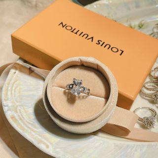 NHẪN HỒ LY BẠC TA CAO CẤP CÓ THẺ HÓA ĐƠN - THẮNG GIANG