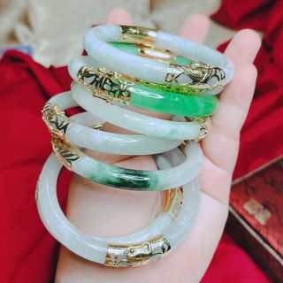 VÒNG TAY ĐÁ CẨM THẠCH THIÊN NHIÊN BỌC MẠ VÀNG 18 KARA - THẮNG GIANG