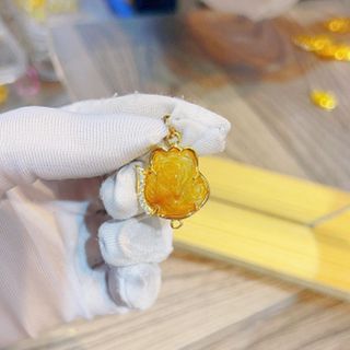 MẶT DÂY CHUYỀN HỒ LY THẠCH ANH TÓC VÀNG THIÊN NHIÊN BỌC VÀNG TÂY 10 KARA - THẮNG GIANG