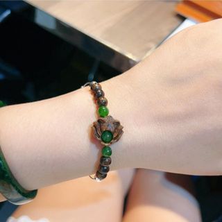 VÒNG TAY SEN TRẦM HƯƠNG SÁNH CHÌM THIÊN NHIÊN KHUNG BẠC TA - THẮNG GIANG