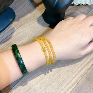 VÒNG TAY THẠCH ANH TÓC VÀNG THIÊN NHIÊN PHỐI CHARM CỎ BỐN LÁ VÀNG TÂY 10 KARA - THẮNG GIANG
