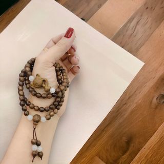 VÒNG TAY HỒ LY TRẦM HƯƠNG TỐC THIÊN NHIÊN PHỐI ĐÁ PHONG THỦY - THẮNG GIANG