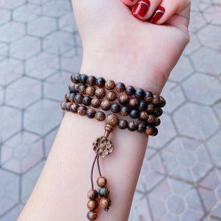 VÒNG TAY SEN TRẦM HƯƠNG SÁNH CHÌM TỰ NHIÊN - THẮNG GIANG
