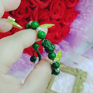 VÒNG TAY TÌ HƯU NGỌC CẨM THẠCH SƠN THỦY THIÊN NHIÊN PHỐI BI BẠC TA CAO CẤP - THẮNG GIANG