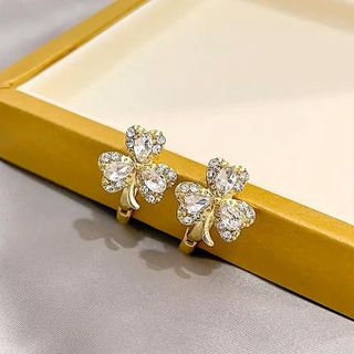 BÔNG TAI CỎ BA LÁ BẠC TA XI VÀNG CÓ THẺ HÓA ĐƠN - THẮNG GIANG