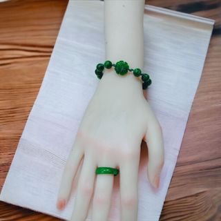 VÒNG TAY CỎ BỐN LÁ CẨM THẠCH THIÊN NHIÊN THẮT DÂY - THẮNG GIANG