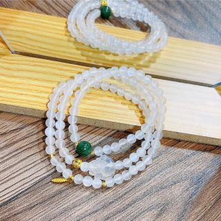 VÒNG TAY HỒ LY ĐÁ MOONSTONE MẶT TRĂNG CHARM VÀNG - THẮNG GIANG