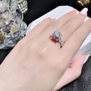 NHẪN HOA BẠC Ý XI BẠCH KIM CÓ THẺ HÓA ĐƠN - THẮNG GIANG