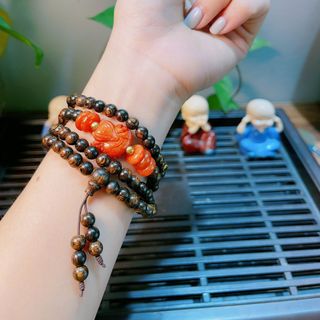 VÒNG TAY TRẦM HƯƠNG SÁNH PHỐI HỒ LY NGŨ ĐIẾU CẨM THẠCH PHỐI BI XI VÀNG - THẮNG GIANG