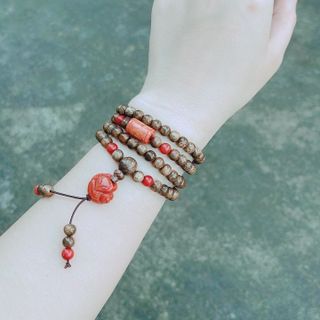 VÒNG TAY TRẦM HƯƠNG TỐC PHỐI LU THỐNG HỒ LY NGỌC CẨM THẠCH HUYẾT THIÊN NHIÊN - THẮNG GIANG
