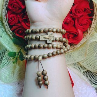 VÒNG TAY NAM TRẦM HƯƠNG TỐC PHỐI CHARM THÁNH GIÁ ĐẠO CÔNG GIÁO - THẮNG GIANG