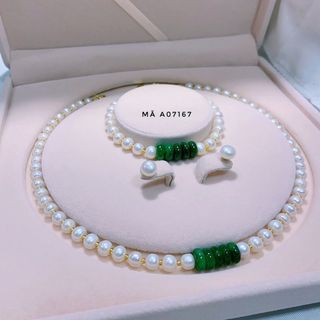 BỘ TRANG SỨC NGỌC TRAI NUÔI PHỐI NGŨ ĐIẾU NGỌC CẨM THẠCH - THẮNG GIANG