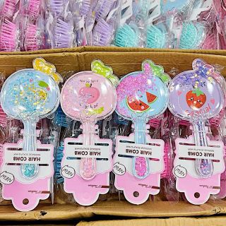 Gương kèm lược