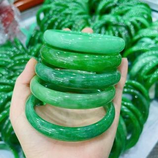 VÒNG TAY BẢN HẸ CẨM THẠCH XANH THIÊN NHIÊN - THẮNG GIANG