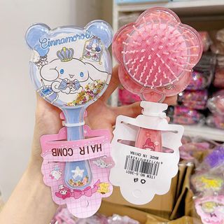 Gương kèm lược