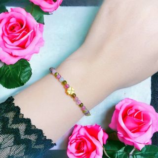 VÒNG TAY ĐÁ TOURMALINE THIÊN NHIÊN PHỐI CHARM CỎ BỐN LÁ CÓ THẺ HÓA ĐƠN - THẮNG GIANG