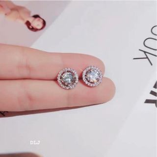 BÔNG TAI NỤ TRÒN BẠC Ý XI BẠCH KIM GẮM KIM CƯƠNG MOISSANITE TẶNG KÈM KIỂM ĐỊNH QUỐC TẾ - THẮNG GIANG