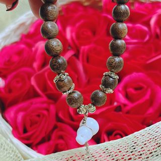VÒNG TAY TRẦM HƯƠNG TỐC PHỐI HỒ LÔ NGỌC CẨM THẠCH THIÊN NHIÊN TUÝP A - THẮNG GIANG