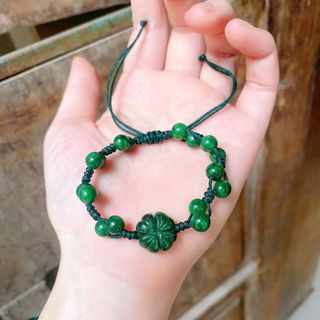 VÒNG TAY CỎ BỐN LÁ NGỌC CẨM THẠCH THIÊN NHIÊN TẾT DÂY XANH - THẮNG GIANG