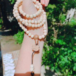 VÒNG TAY DÂU TẰM PHỐI SEN TRẦM HƯƠNG TỐC THIÊN NHIÊN - THẮNG GIANG