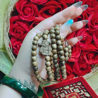 VÒNG TAY NAM TRẦM HƯƠNG TỐC THIÊN NHIÊN PHỐI CHARM THẦN TÀI - THẮNG GIANG