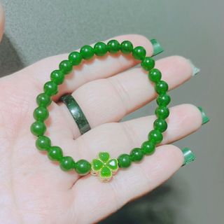 VÒNG TAY CỎ BỐN LÁ THẠCH ANH MÀU NGỌC BÍCH 6 LY - THẮNG GIANG