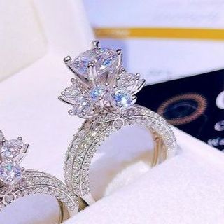 NHẪN HOA BẠC Ý XI BẠCH KIM GẮN KIM CƯƠNG MOISSANITE 8 LY TẶNG KÈM KIỂM ĐỊNH QUỐC TẾ - THẮNG GIANG