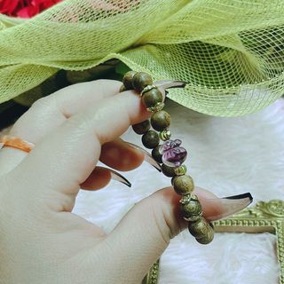 VÒNG TAY TRẦM HƯƠNG TỐC PHỐI TÚI TIỀN THẠCH ANH TÍM THIÊN NHIÊN - THẮNG GIANG