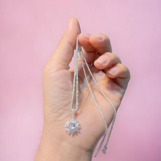 DÂY CHUYỀN BẠC TA MẶT HOA MẶT TRỜI CAP CẤP - THẮNG GIANG