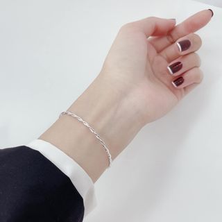 VÒNG TAY TAY BẠC Ý XOẮN CÓ THẺ HÓA ĐƠN - THẮNG GIANG