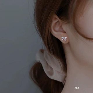 BÔNG TAI NƠ ĐÍNH ĐÁ CÓ THẺ HÓA ĐƠN - THẮNG GIANG