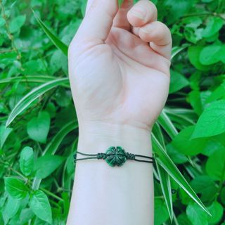VÒNG TAY CỎ BỐN LÁ CẨM THẠCH SƠN THỦY DÁNG MỚI - THẮNG GIANG