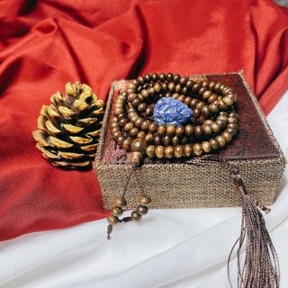 VÒNG TAY TRẦM HƯƠNG TỐC DẸT PHỐI HỒ LY CHÚA LAPIZ THIÊN THANH THIÊN NHIÊN - THẮNG GIANG