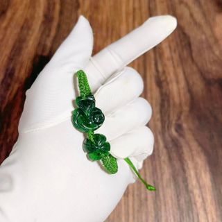 VÒNG TAY HỒ LY CỎ BỐN LÁ NGỌC CẨM THẠCH SƠN THỦY THIÊN NHIÊN - THẮNG GIANG