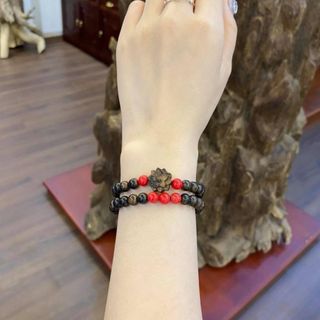 VÒNG TAY TAY TRẦM HƯƠNG SÁNH CHÌM THIÊN NHIÊN PHỐI CHARM SEN ĐÁ ĐỎ - THẮNG GIANG